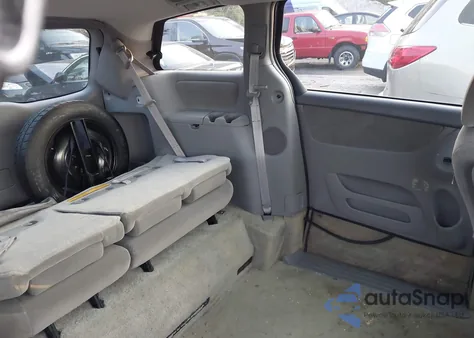 2004 Toyota Sienna Le from USA, damaged, VIN 5TDZA23C84S016939